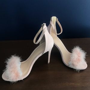 Nude/Pink Wild Diva Heels With Feather Strap